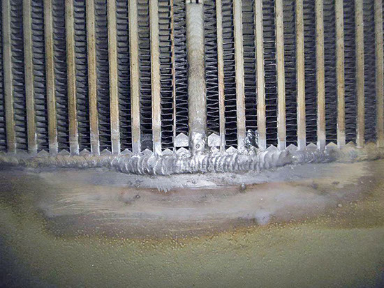 Neugeschweißter Riss im Biogas Ladeluftkühler