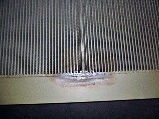 Abgedichteter Riss im Biogas Ladeluftkühler