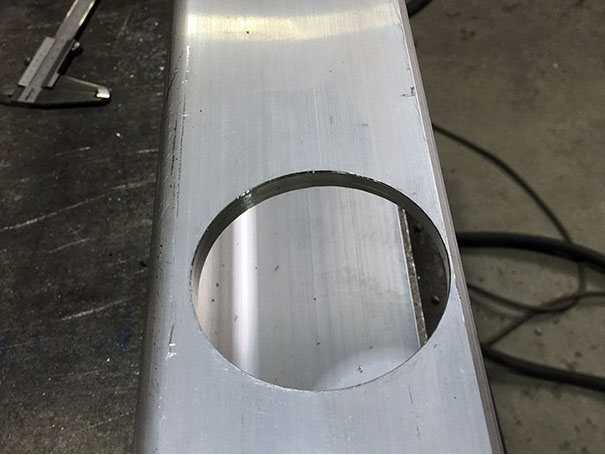 Sammelkasten Bohrung Anschluss