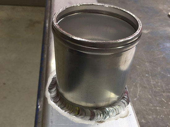 Sammelkasten angeschweißter Anschlussstutzen